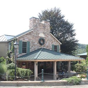 Foxburg Inn